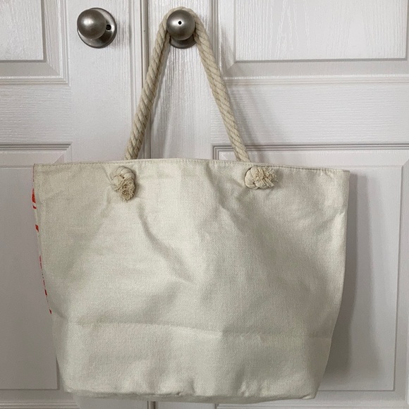 Jumbo Coral Reef Beach Tote - Picture 7 of 8